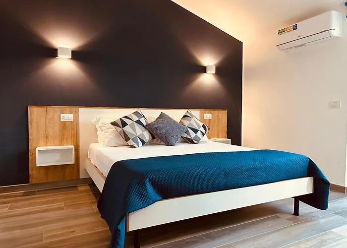 Bed & Breakfast The Sun - Family Tropea