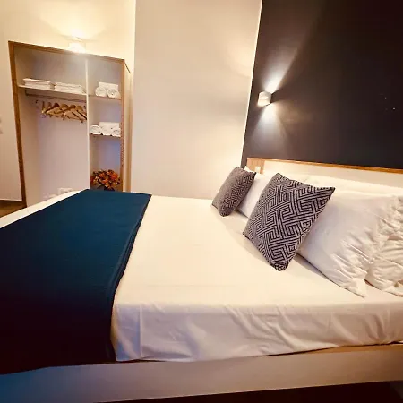 The Sun - Family Bed & Breakfast Tropea